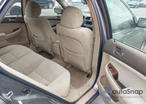 2006 Honda Accord 2.4 Ex z USA, uszkodzony, nr VIN 1HGCM56746A060015